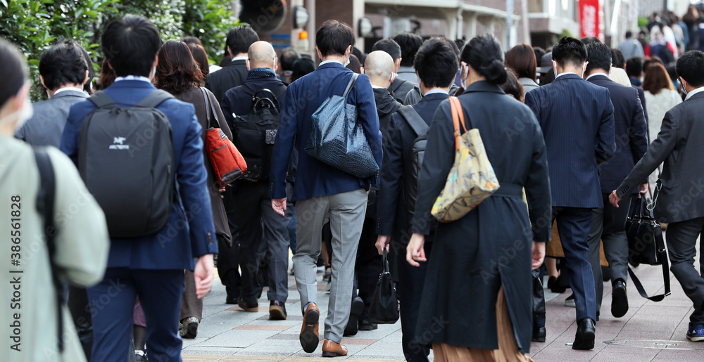 Crowd of people walking street in Tokyo, JAPAN (都内の通勤風景) Crowd of people walking street in Tokyo, JAPAN (都内の通勤風景)