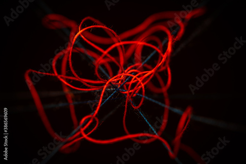 Der rote Faden - the red string (HMM !)