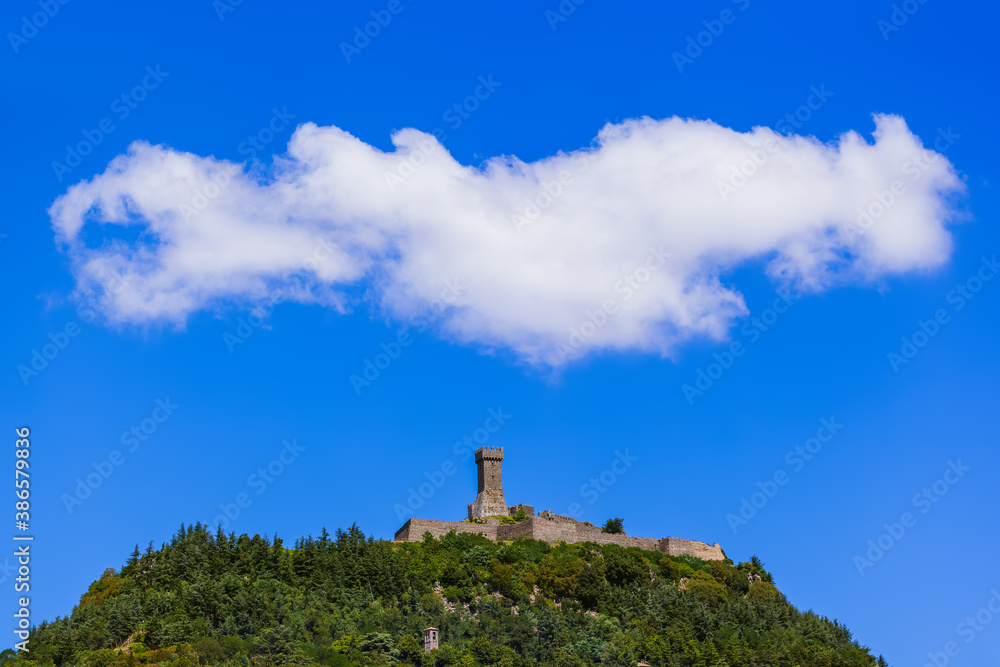 Fototapeta premium Castle in Tuscany Italy