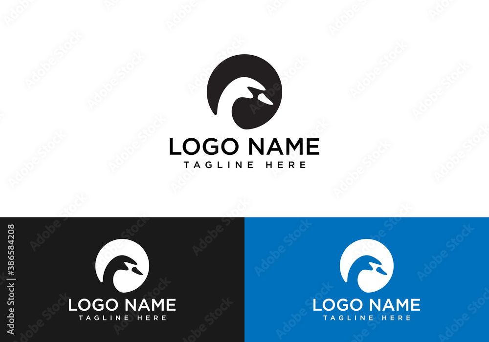 Obraz premium Duck Negative space Logo And Creative Concept.