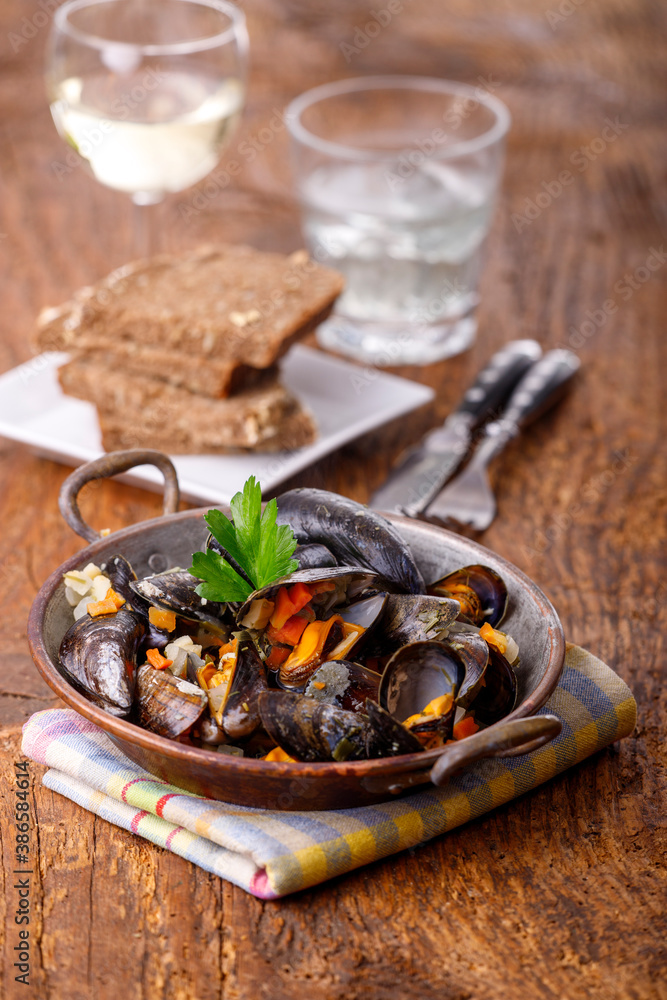 mussels on dark wood mussels on dark wood