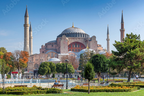 Photography Panoramic view of Hagia Sophia in sunny autumn day from fountain in Sultanahmet