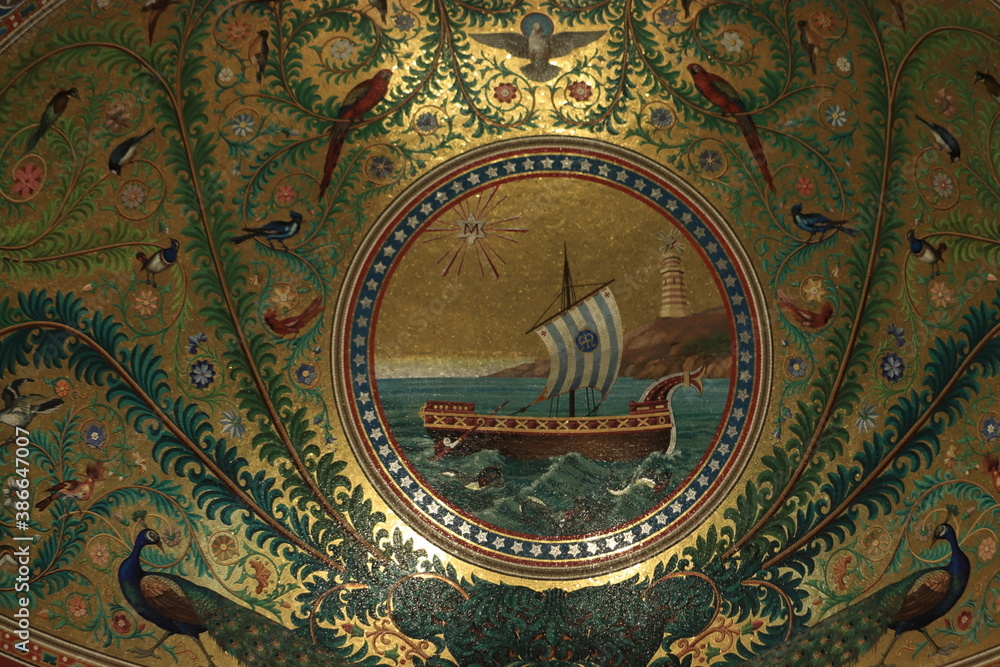 Naklejka premium Notre Dame De La Garde cathedral