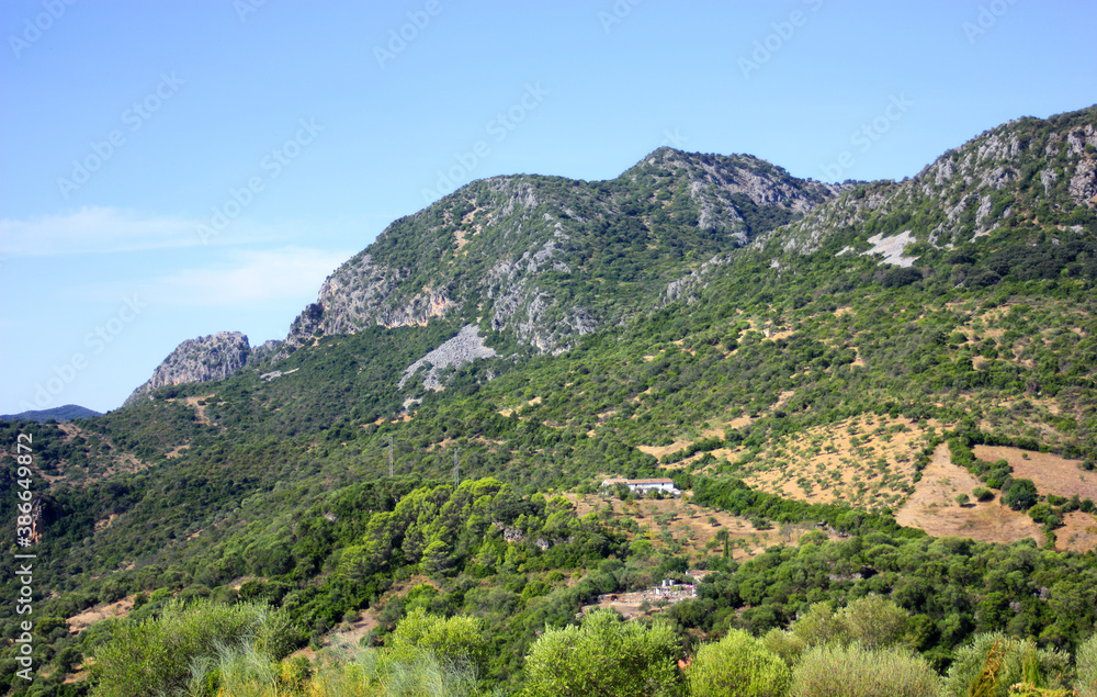 Sierras de Ubrique en el Parque Natural Sierra de Grazalema, Andalucía España