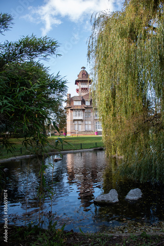 Le château Coquelles et son jardin
