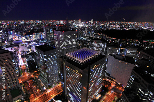 西新宿ビル群夜景俯瞰