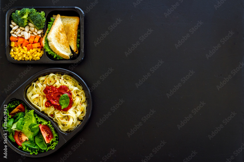 Take away meal, resraurant delivery menu. Overhead view
