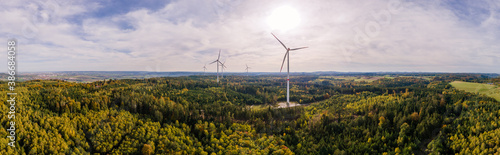 Windenergie und Windkraft Ökostrom erzeugung mit Windrad in Schwäbisch Hall