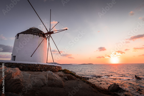 Travel, Nature and Landscape photography from Mykonos, Naxos and Santorin in the Agean Islands in Greece.