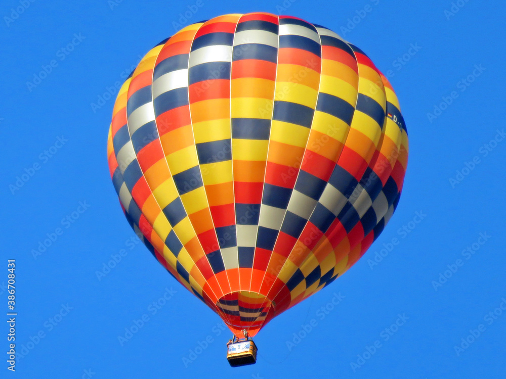 Fototapeta premium Heißluftballon 