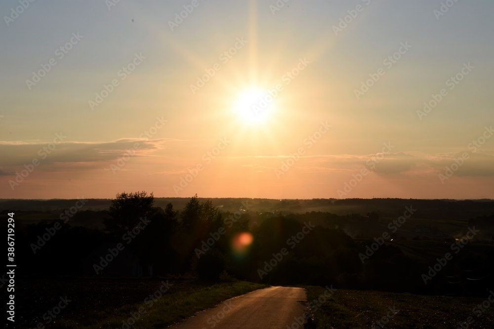 sundown, niebo, słońce, wschody, krajobraz, pomarańcz, chmura, charakter, chmura, wieczorny, czerwień, iskra, lato, poranek, droga, horyzont, piękne, blękit, światło słoneczne, brzask, dzisiejszy 