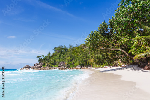 Fototapeta Naklejka Na Ścianę i Meble -  Seychelles Anse Georgette beach Praslin island vacation sea
