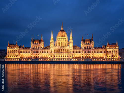Famous Hungarian Parliament in blue hour © Horváth Botond