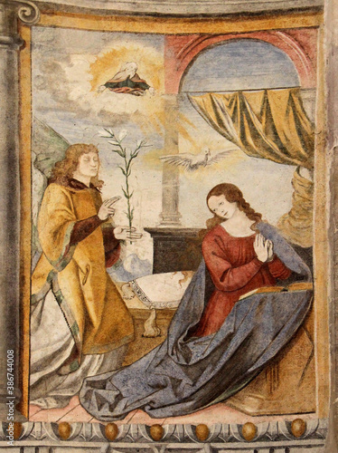 l Annunciazione  affresco nel santuario di Santa Maria a Baselga di Bresimo  Trentino 