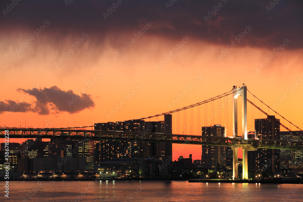 Obraz premium レインボーブリッジ夕焼け空