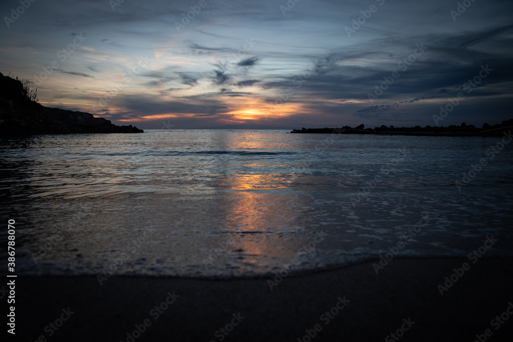 Fototapeta premium sunset over the sea