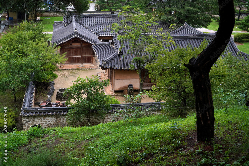 Fototapeta premium Korean traditional house