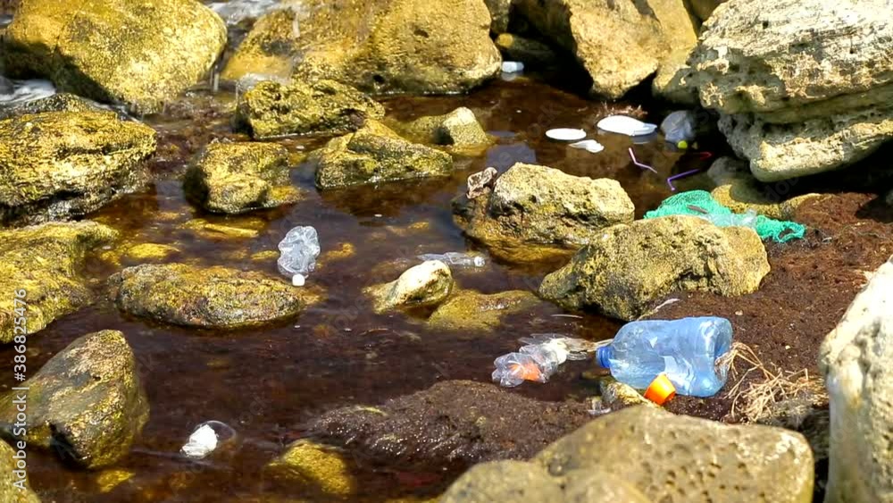 World Ocean Pollution, Garbage in Water World Ocean Pollution, Garbage in Water