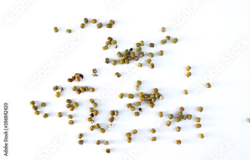 Mung beans isolated on white background © binimin