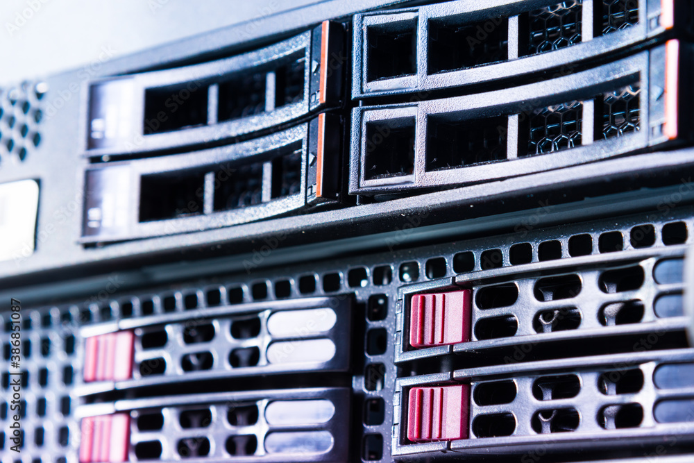 hard disk array inside cloud computing server hard disk array inside cloud computing server