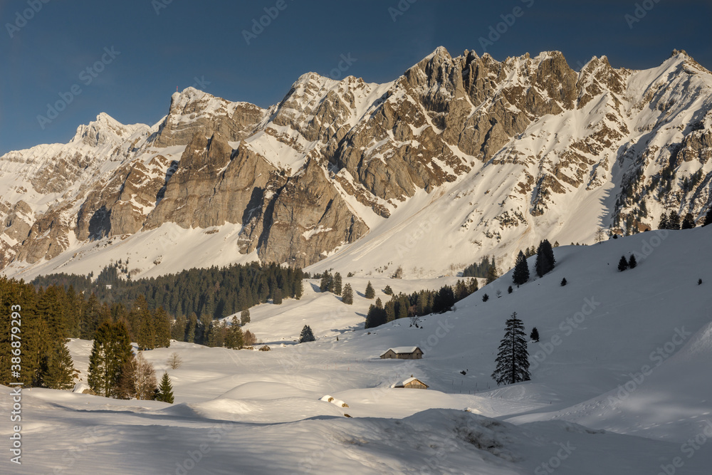 Alpsteinmassiv mit Säntis im Winter, Kanton Appenzell-Ausserrhoden, Schweiz