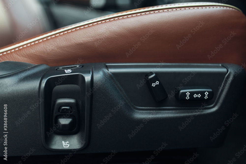 Car seat regulation and control with memory mode Car seat regulation and control with memory mode