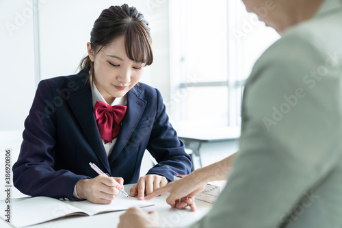 Foto 個別指導　家庭教師　学習塾