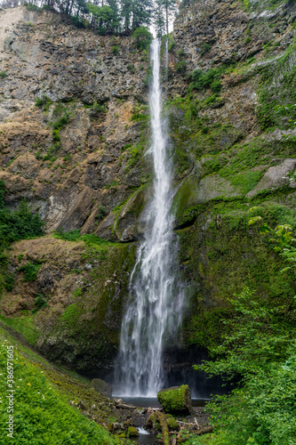 Horsetail Falls  Columbia River Gorge  Oregon  USA