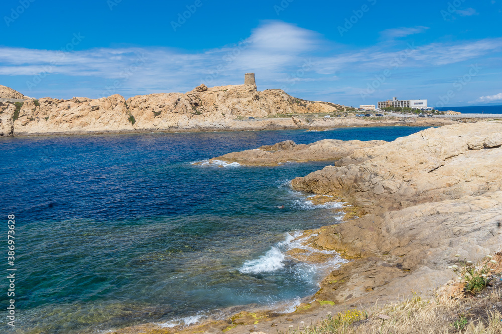 Ile de la Pietra bei L’Île-Rousse auf Korsika Ile de la Pietra bei L’Île-Rousse auf Korsika