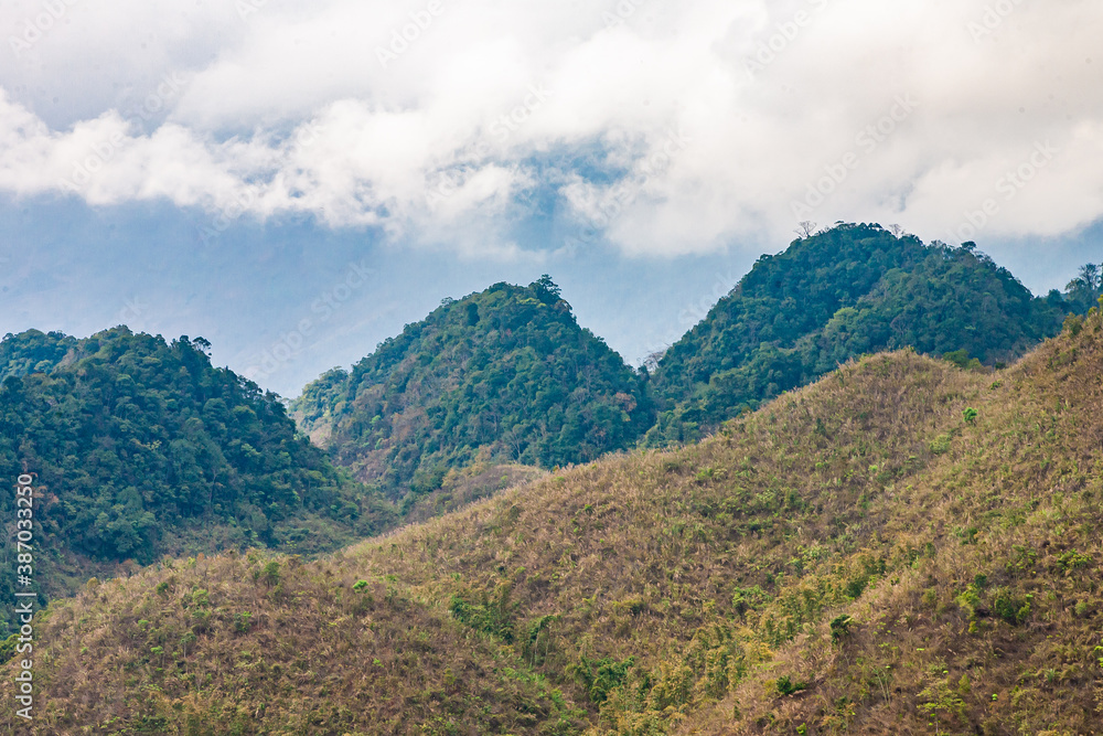 trip trough the north of Vietnam from Hanoi to the mountain village Sapa