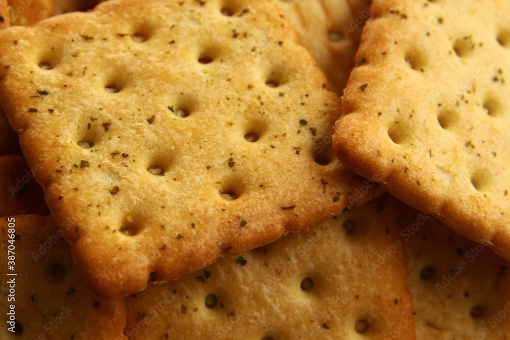 Healthy vegetable crackers for breakfast Healthy vegetable crackers for breakfast