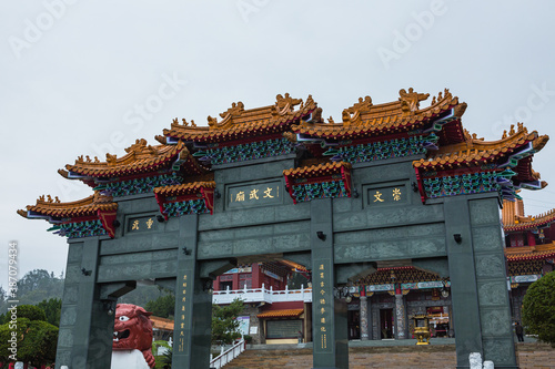台湾 日月潭の文武廟の門 