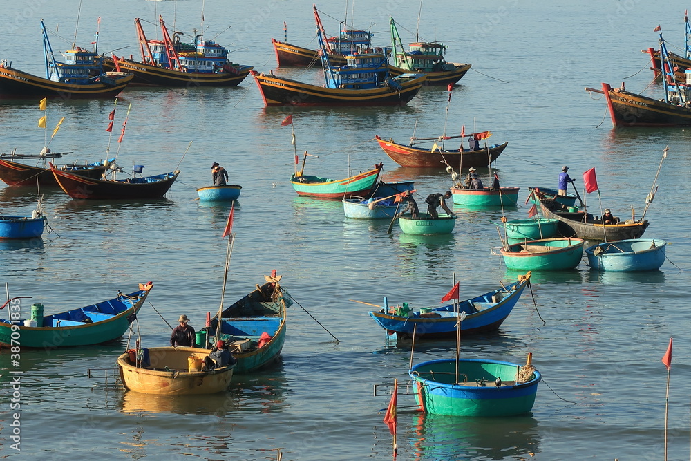 fishing boat in vietnam