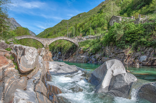 Ponte dei Salti,Verzascatal,Tessin,Schweiz photo