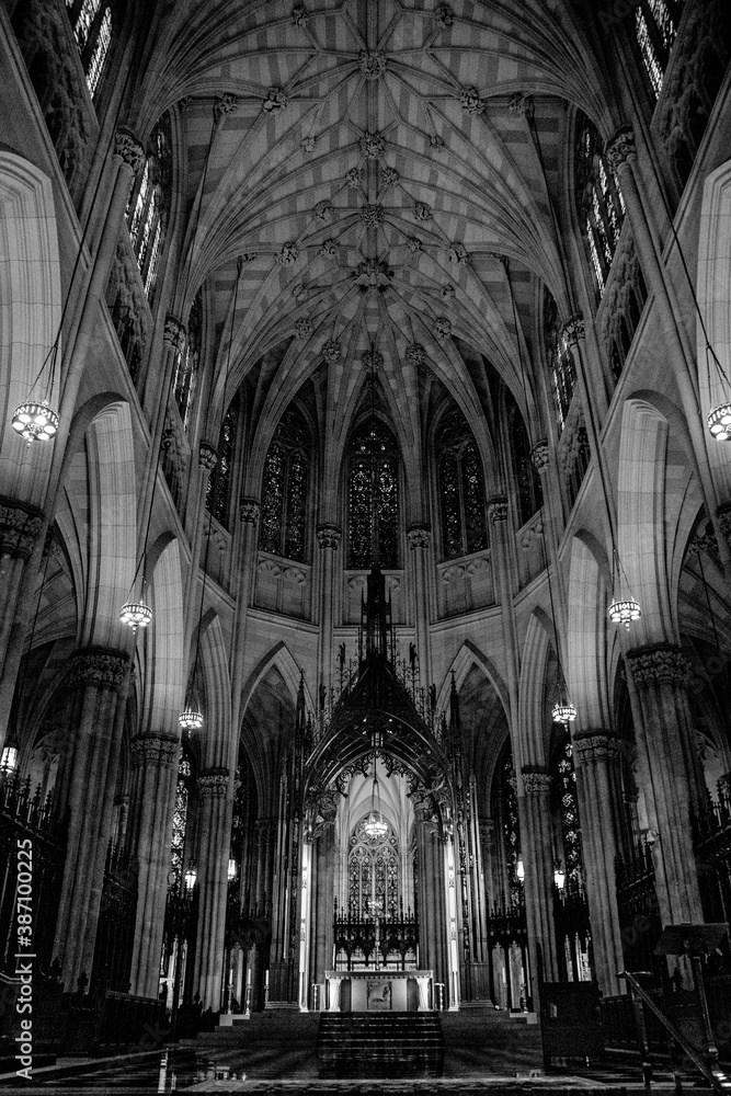 Foto del interior de la St Patricks Cathedral, Nueva York