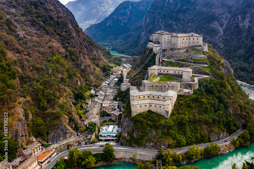 Obraz na płótnie Forte di Bard Aosta Italy Avengers Age of Ultron Castle