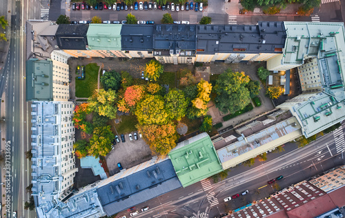 Obraz na płótnie Aerial view of the back yards of old apartment buildings in Central Helsinki, Finland. Autumn cityscape. w salonie