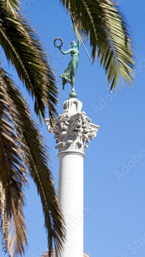 Photos The Dewey memorial statue in San Francisco's Union Square, featuring the statue of Nike, the ancient Greek Goddess of Victory