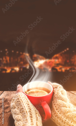 Autumn background, hot cup ...