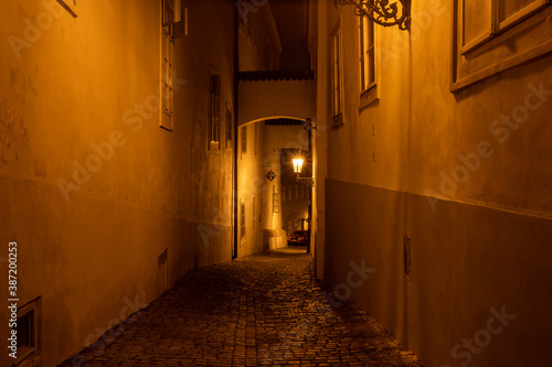  light from street lights in the center of Prague at night