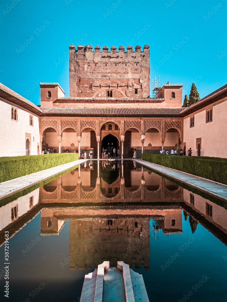 Fototapeta premium Beautiful architecture design of Granada