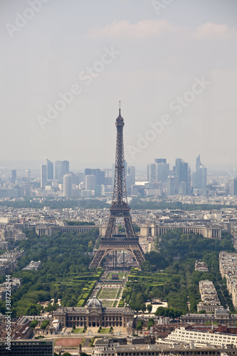 Panorama of Paris with eiffel tower, la Defence © dragan1956