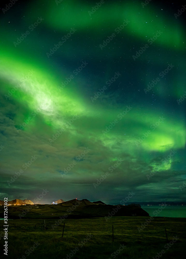 Obraz premium Aurora over the clouds.