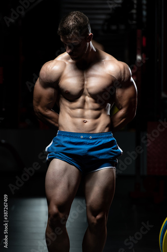 Man In Gym Showing His Well Trained Body © Jale Ibrak