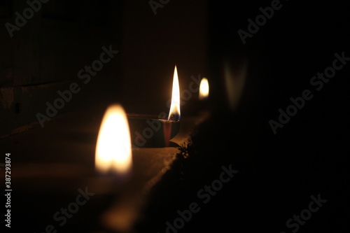 Lit up the lamp , let the dark leave , our home shine 