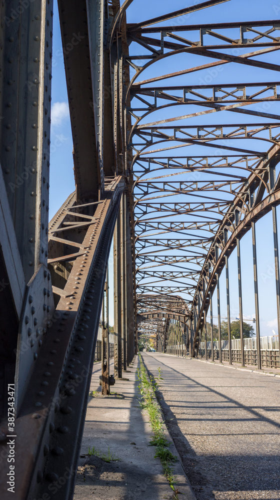 Fototapeta premium bridge over the rails in Schiltigheim in France