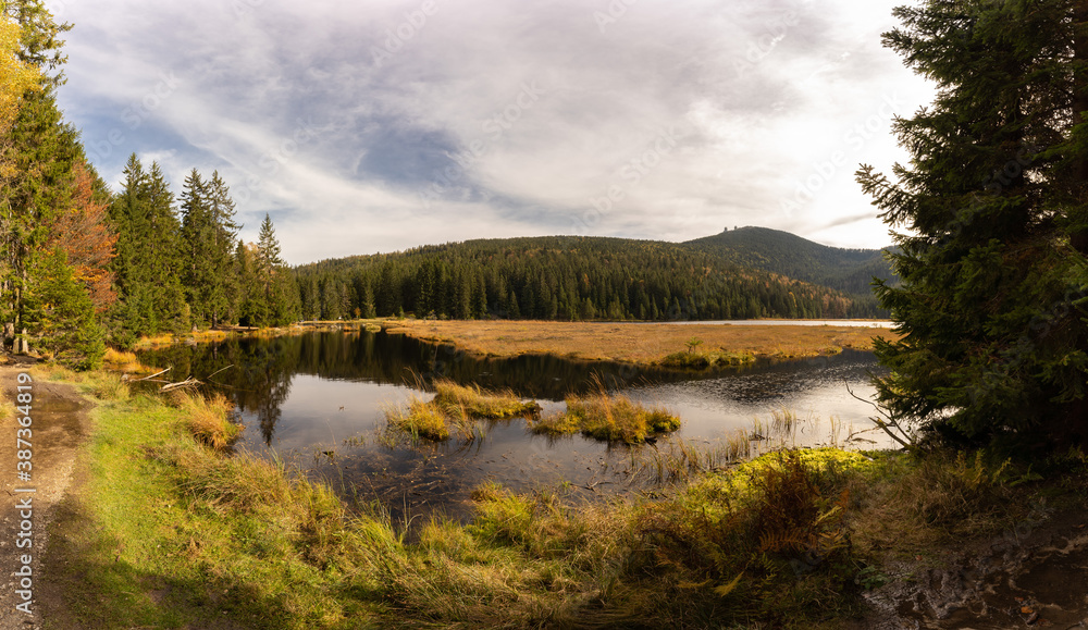 Fototapeta premium Kleiner Arbersee | Bayerischer Wald | Urlaub | Tourismus | Panorama