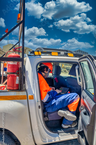 mine technician photo