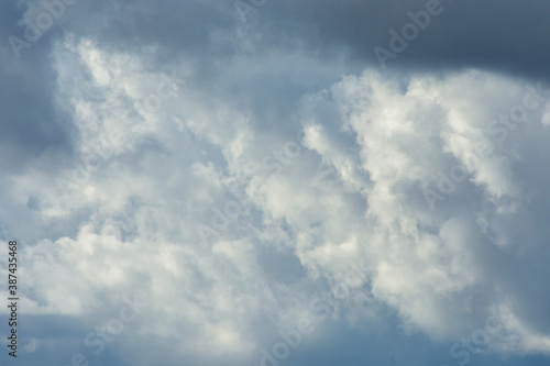 Nubes de oto  o antes de la tormenta