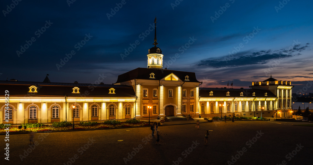 Fototapeta premium The main housing of the Artillery Court